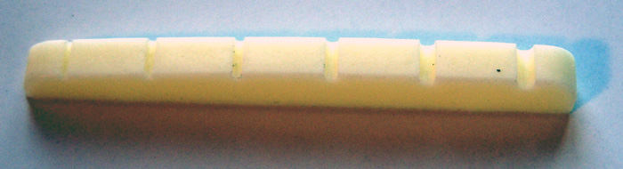 Bach pražec elektrika