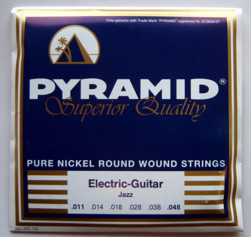 Pyramid 403 100